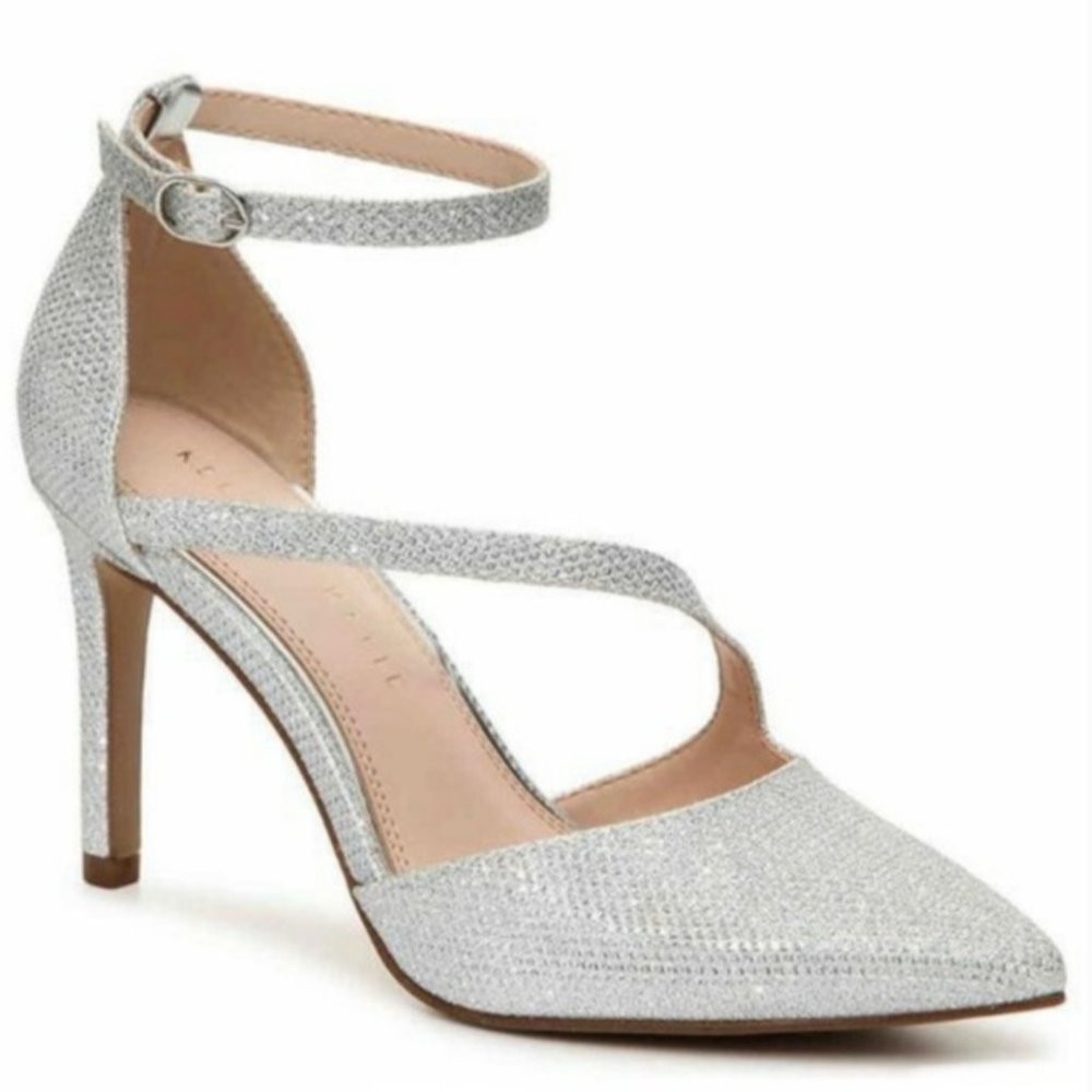 Kelly & Katie Sevama Heel